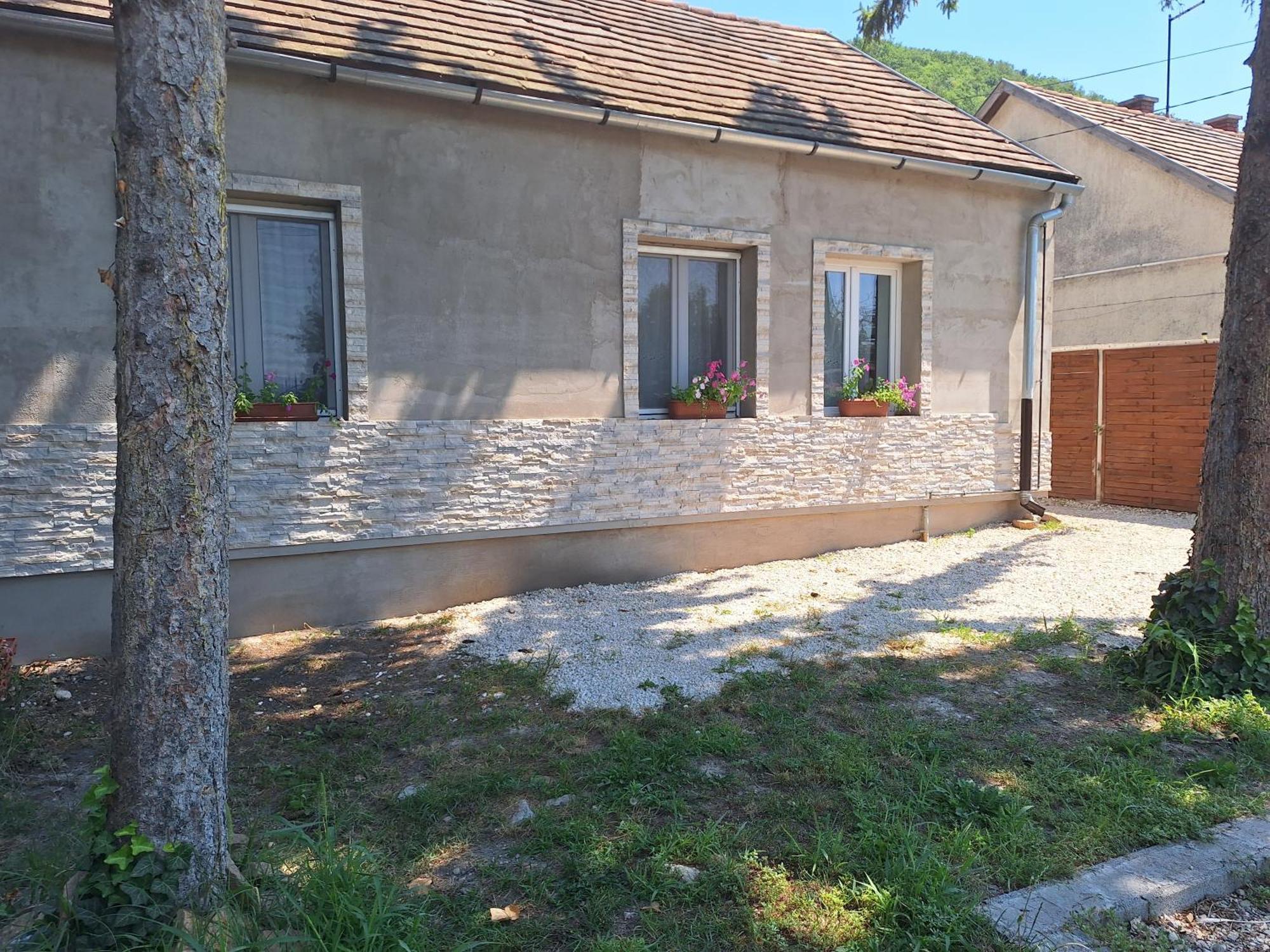 Appartamento Balcsi1 Balatonfůzfő Esterno foto